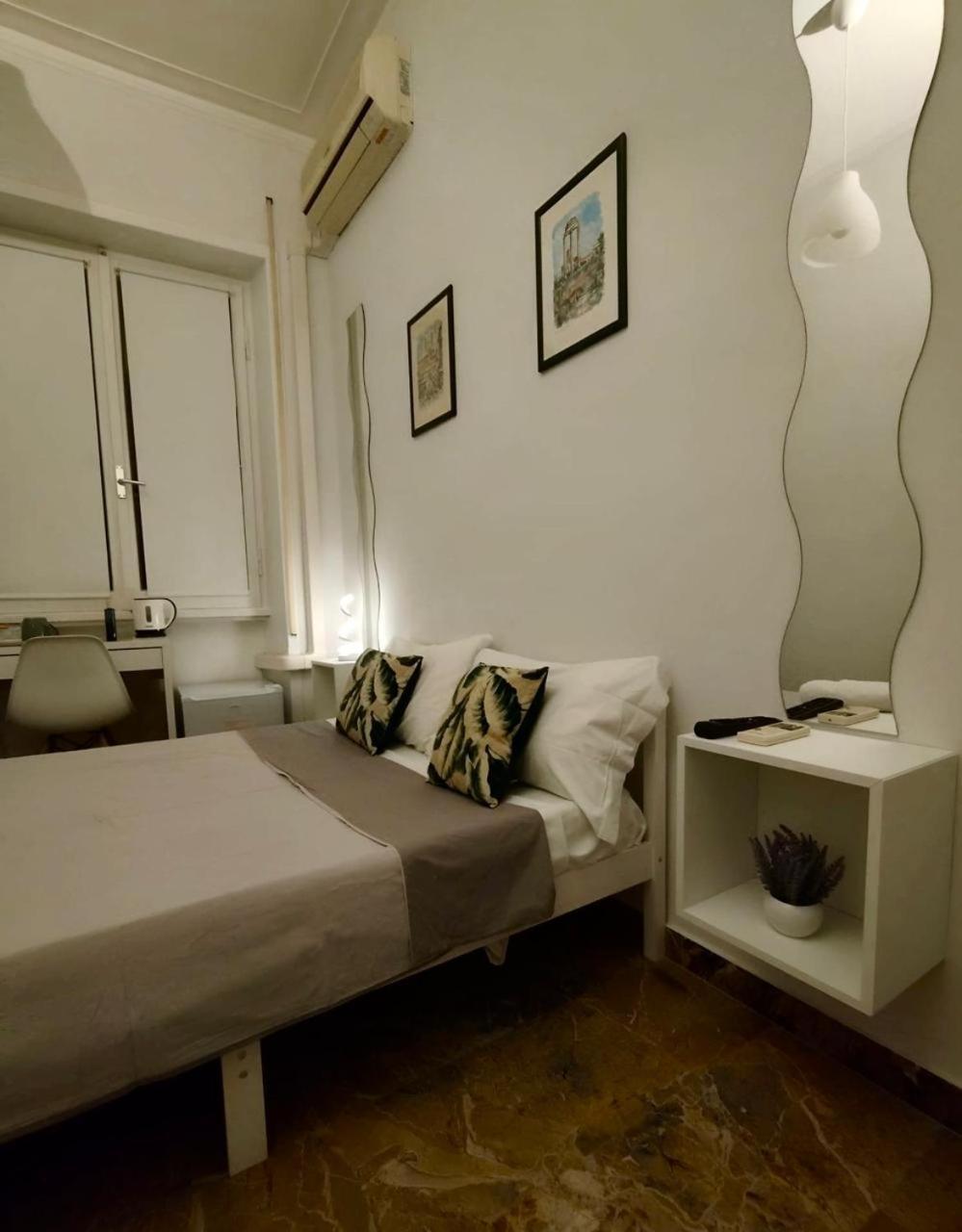 Colosseo Rooms B&B Rome Exterior photo